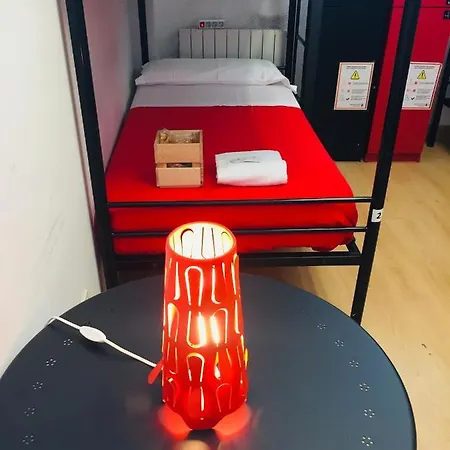 Akelarre Hostel